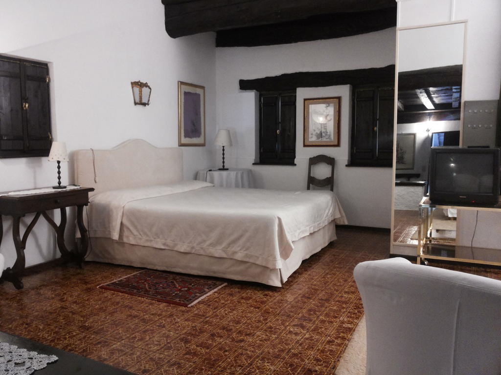 Hotel Motto Del Gallo Taverne Pokoj fotografie